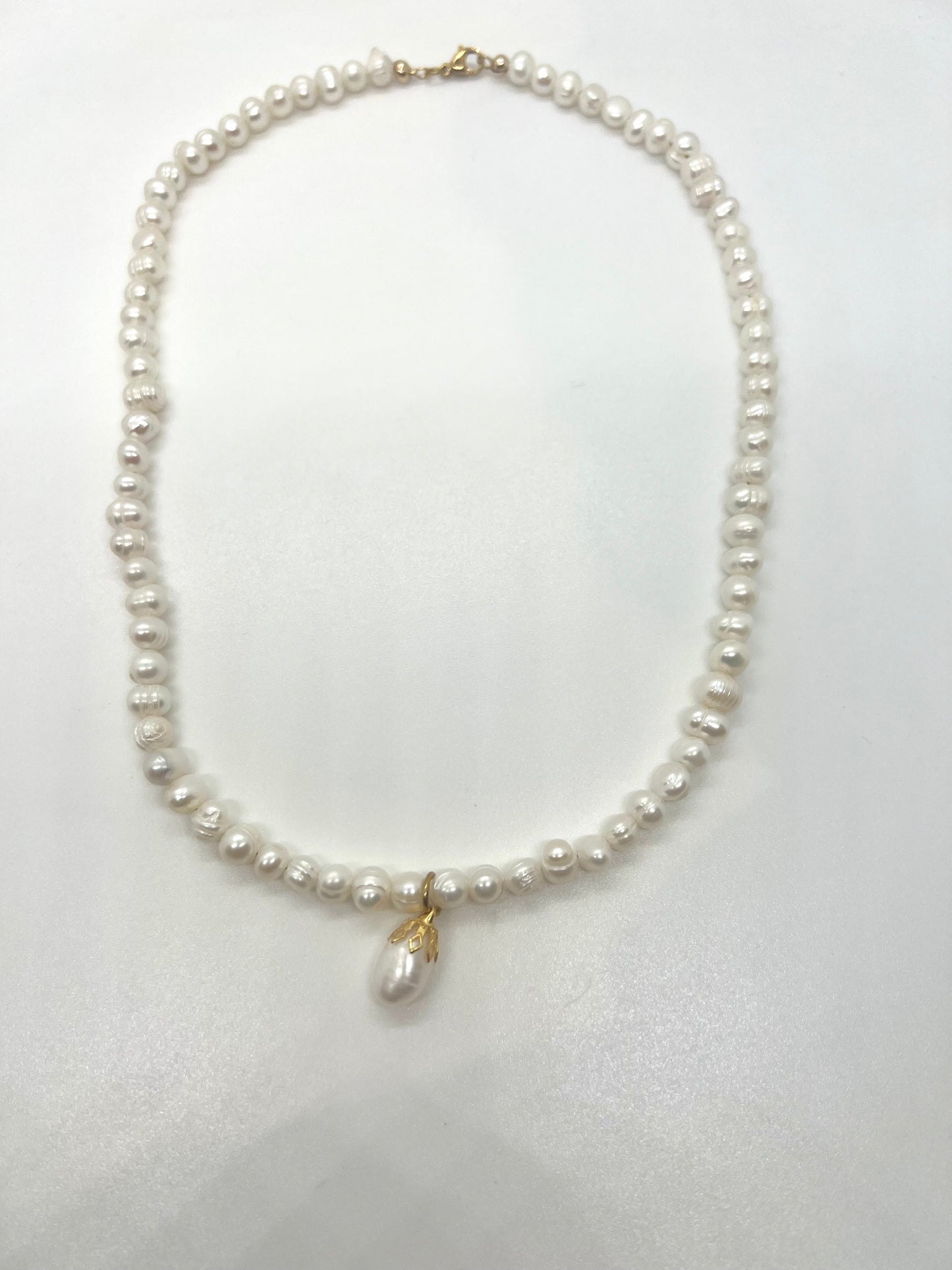 Pearl Drop Pendant Necklace