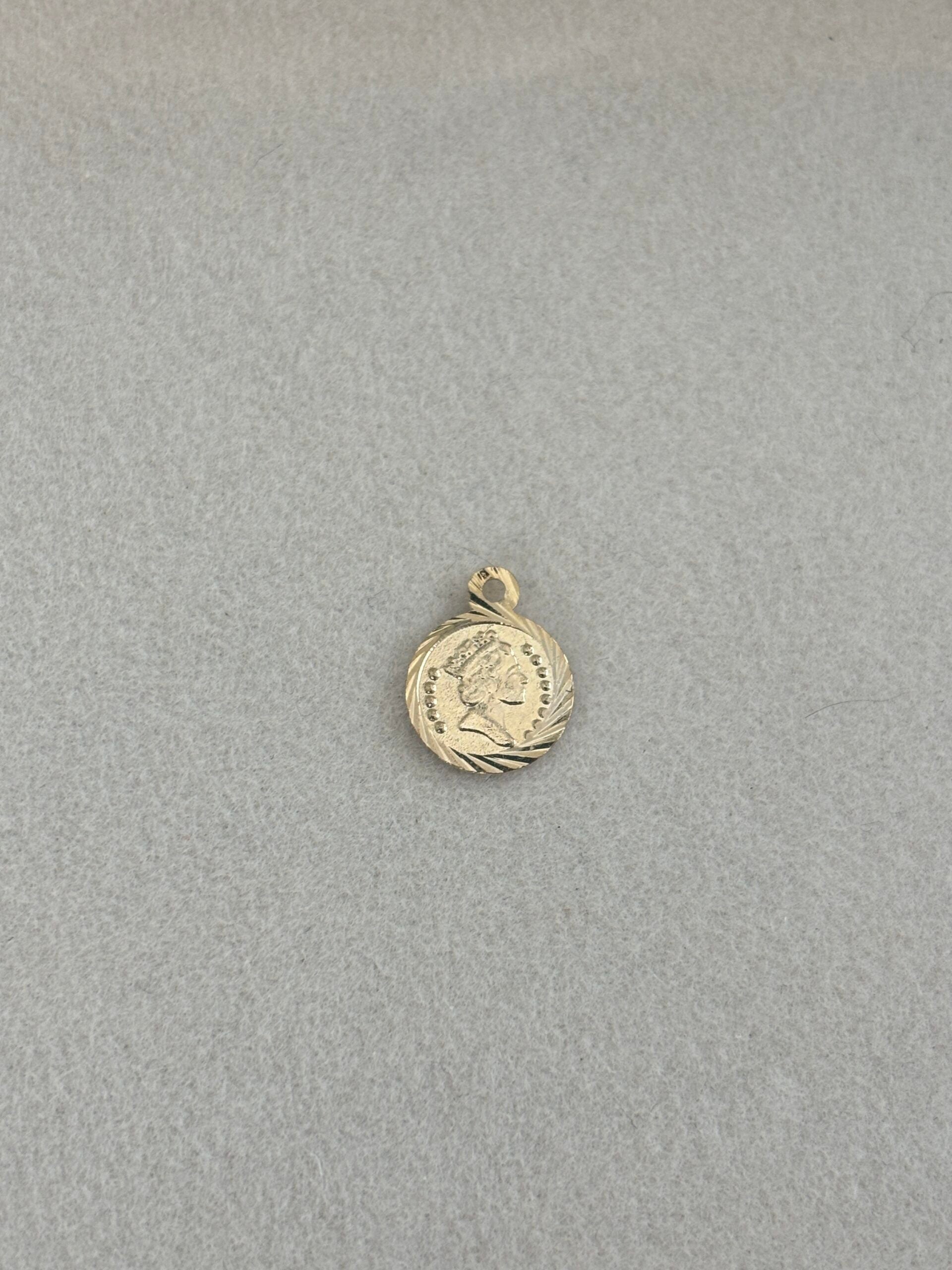 Roman Coin Tiny image 0