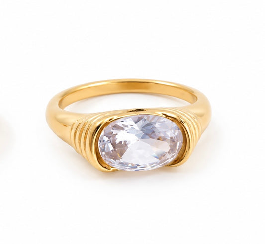 The Thalia Ring