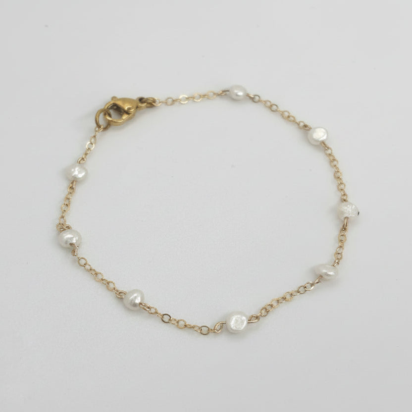 Dainty Multi Pearl Bracelet image 0