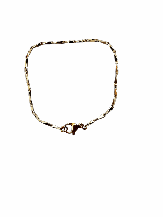 Dainty Rhombus Chain Bracelet image 0
