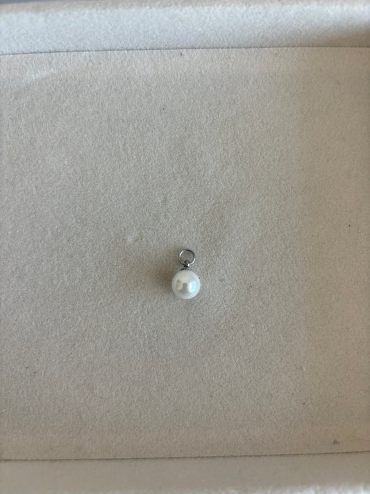 Silver Pearl Charm image 0