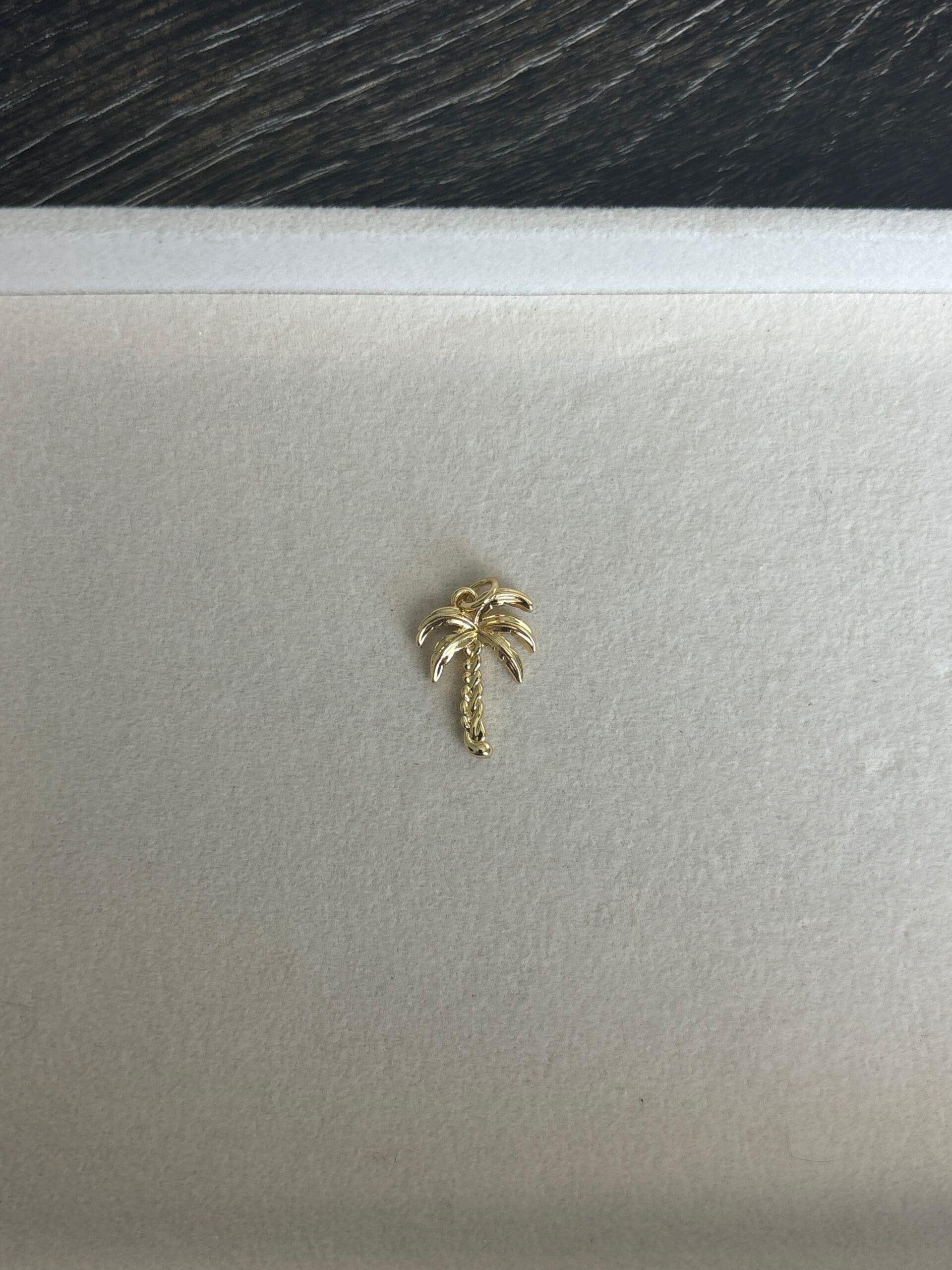 Pave Palm Tree image 0