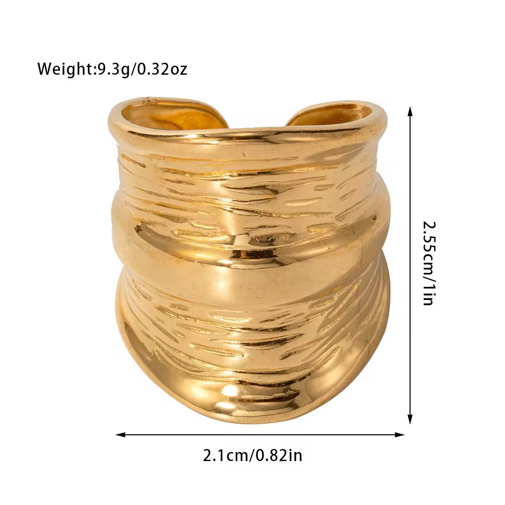 Chunky Pleated Cross Line Finger Ring image 0