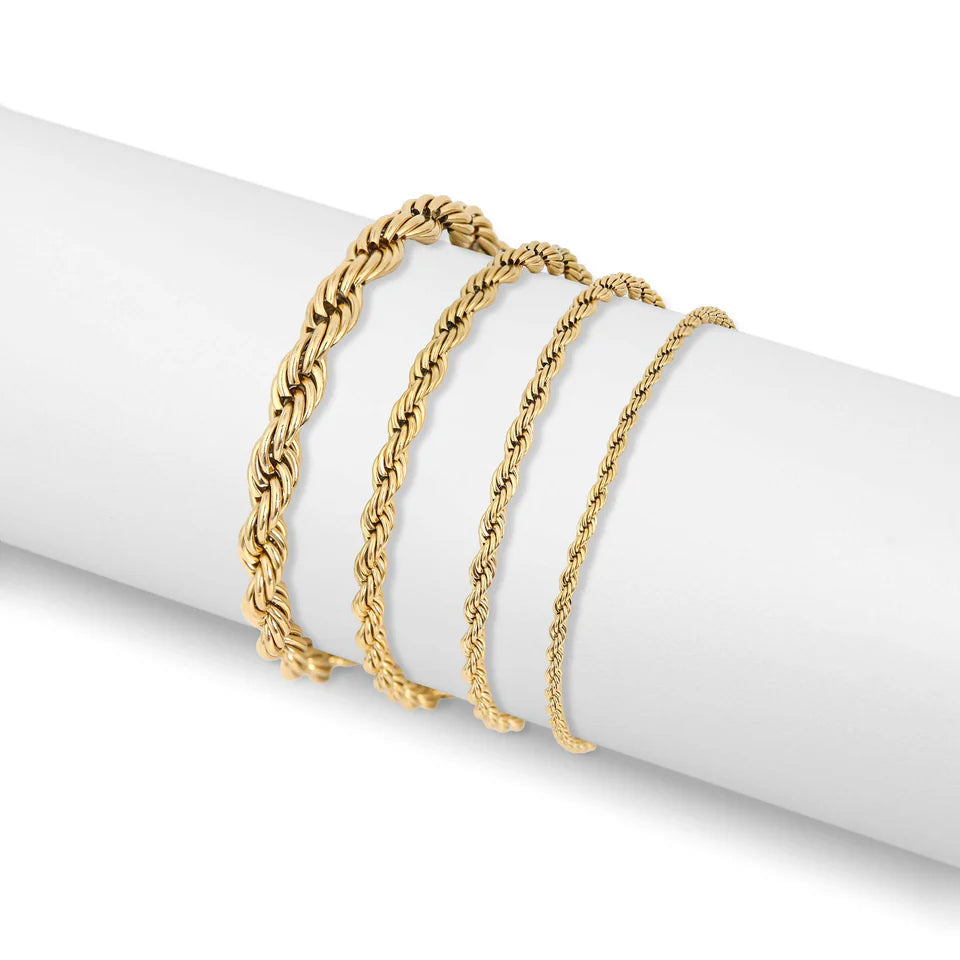 18k Gold Rope Chain Bracelet image 0